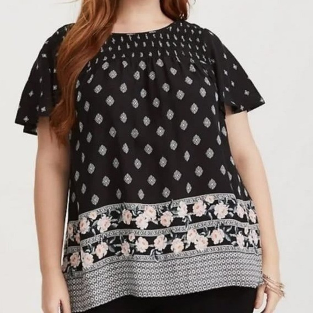 Torrid Blouse Women 00 Black Floral Smocked Geometric Border Short Sleeve Top
